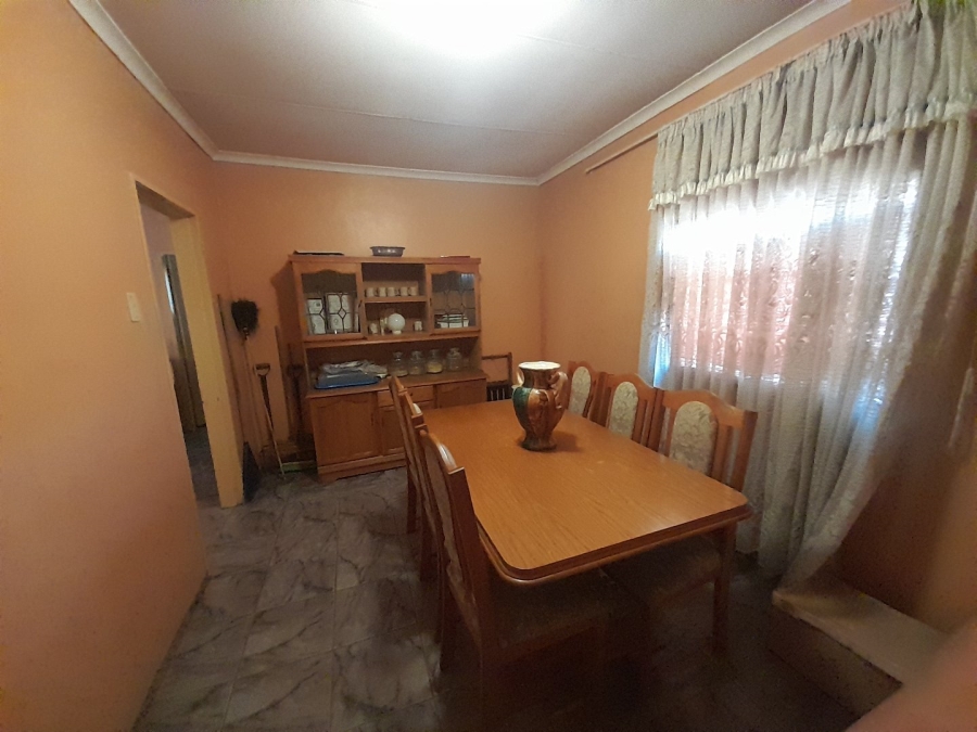 2 Bedroom Property for Sale in Mabopane Unit X North West